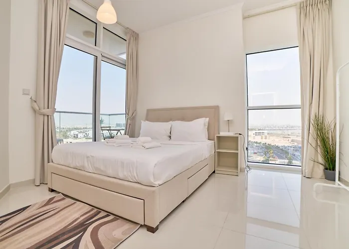 Peaceful 1Br In Damac Hills Dubai By Gp Holiday Homes