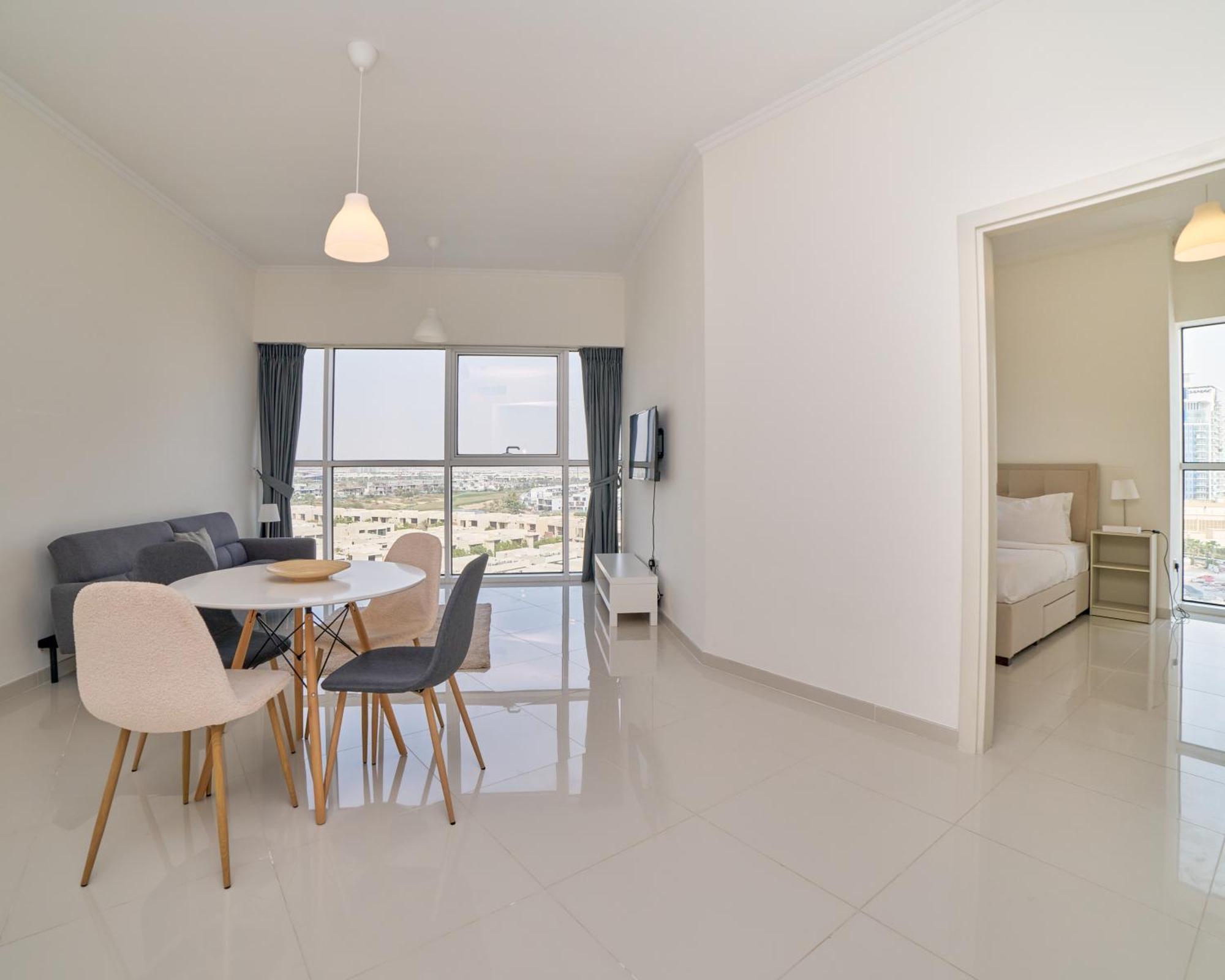Apartment Peaceful 1br In Damac Hills By Gp Homes Dubai